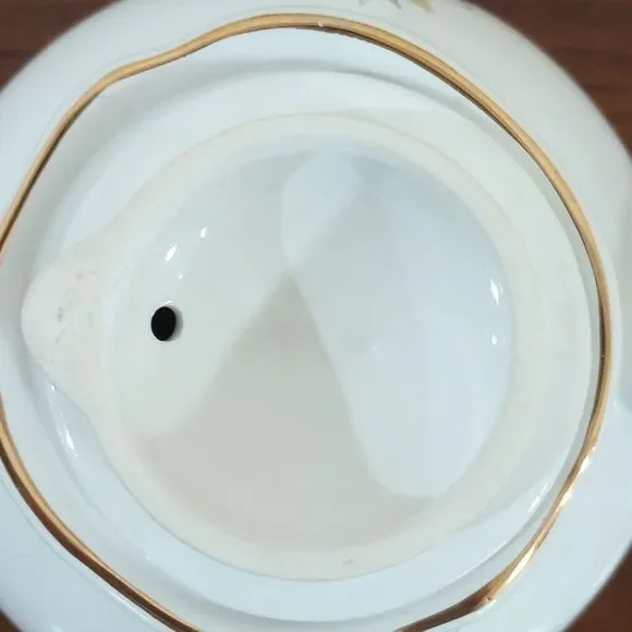 Arthur Wood English Floral Tea Pot #6819, Vintage! - Picture 9 of 10